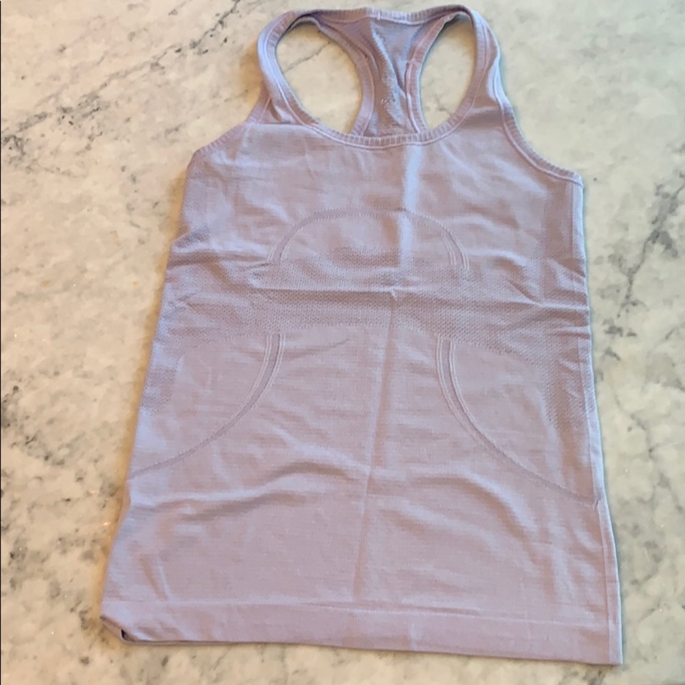 Lululememon top